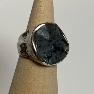 Silpada sterling Silver ring with charcoal grey color stone Size 9